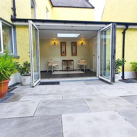 Rose House Villa Glenarm Екстериор снимка