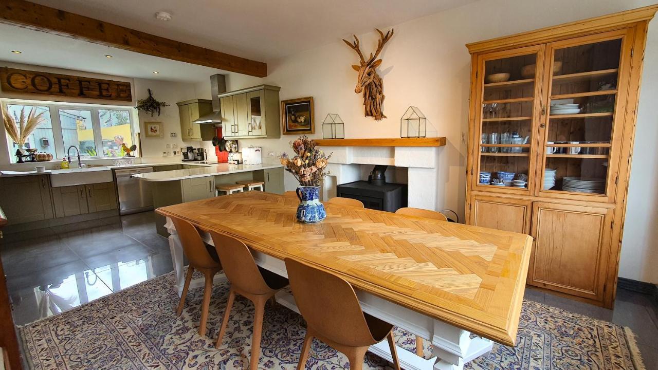 Rose House Villa Glenarm Екстериор снимка